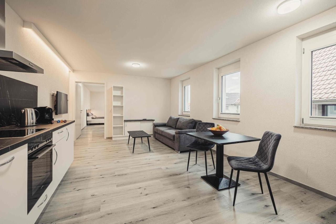 Ferienwohnungen Und Boardinghouse Heimbach In Renchen Exteriér fotografie